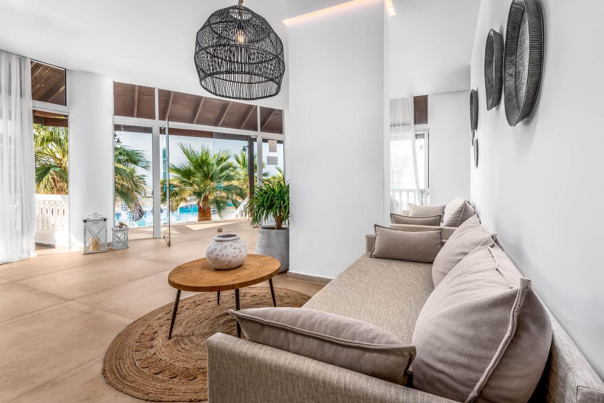 Elvita Beach Hotel Киотари Экстерьер фото